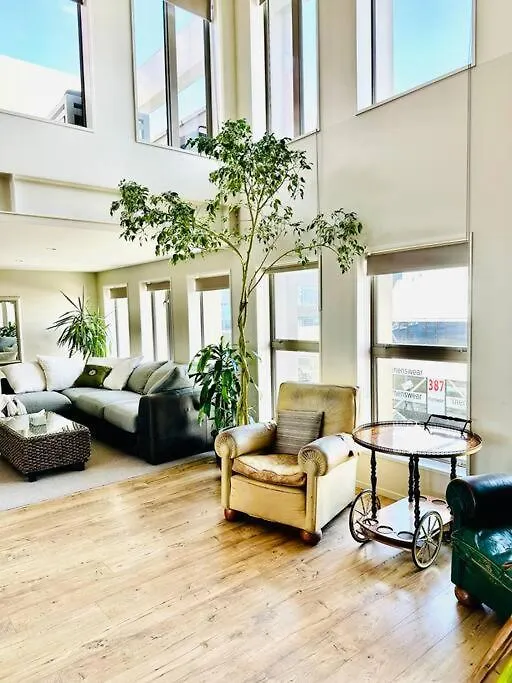 アパート Stunning New York Loft Gallery クライストチャーチ