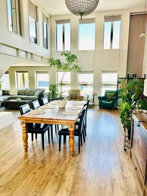 Stunning New York Loft Gallery クライストチャーチ 0*,  ニュージーランド